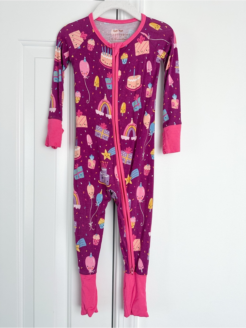 Little Sleepies birthday party cake zippy 12-18m VGUC